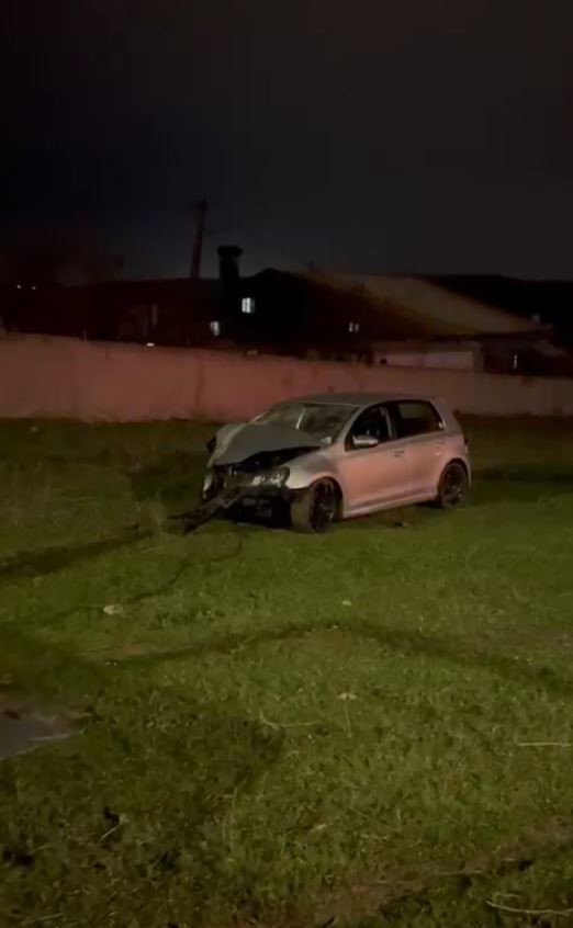 Ehliyetsiz sürücünün kullandığı otomobil başka bir araçla kafa kafaya çarpıştı: 4 yaralı
Ehliyetsiz sürücünün kullandığı otomobil başka bir araçla kafa kafaya çarpıştı: 4 yaralı