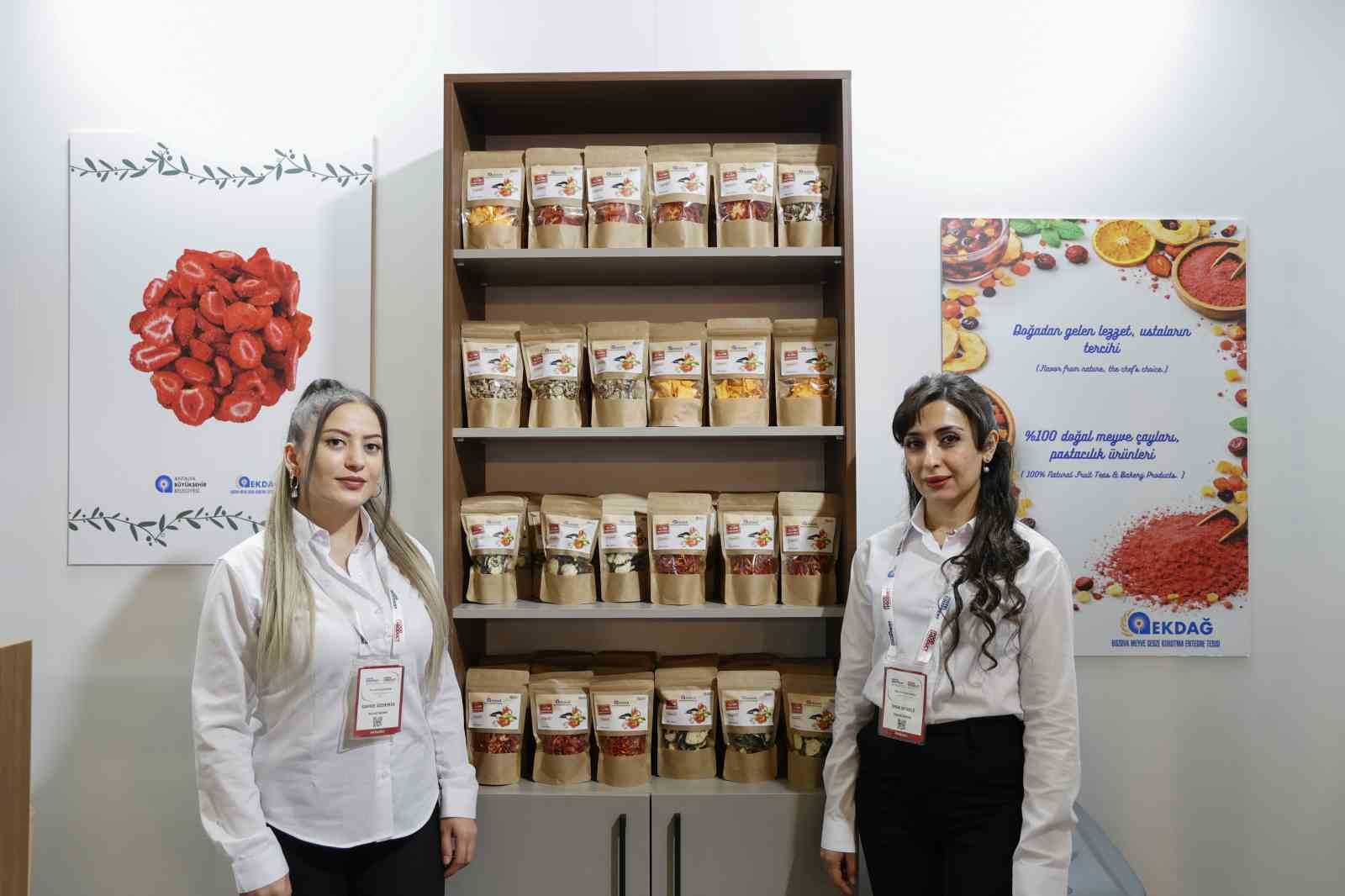 EKDAĞ’ın kurutma tesisinde üretilen ürünler fuarda tanıtıldı
