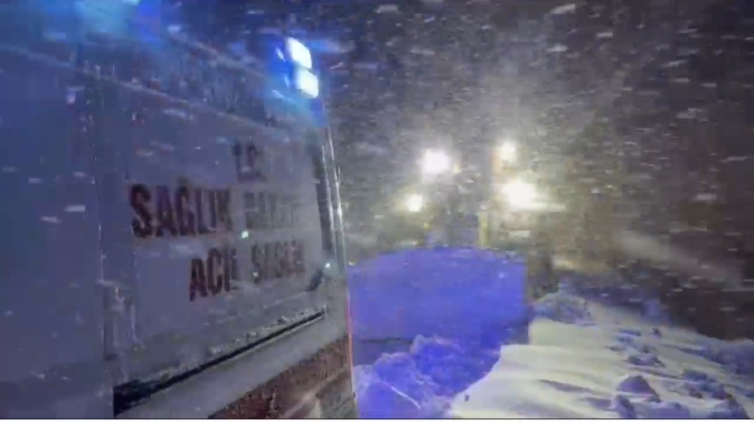 Ekipler 89 yaşındaki hasta için seferber oldu
