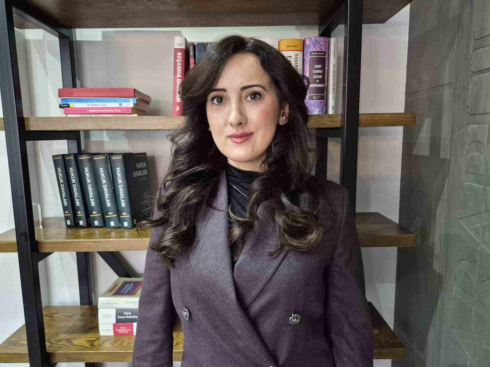 Ekmekte çirkin oyun
