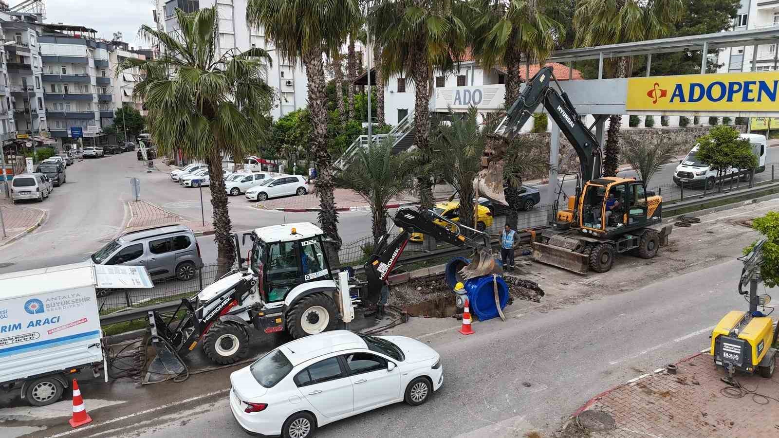 Ekonomik ömrünü tamamlamış 35 yıllık vana değiştirildi
