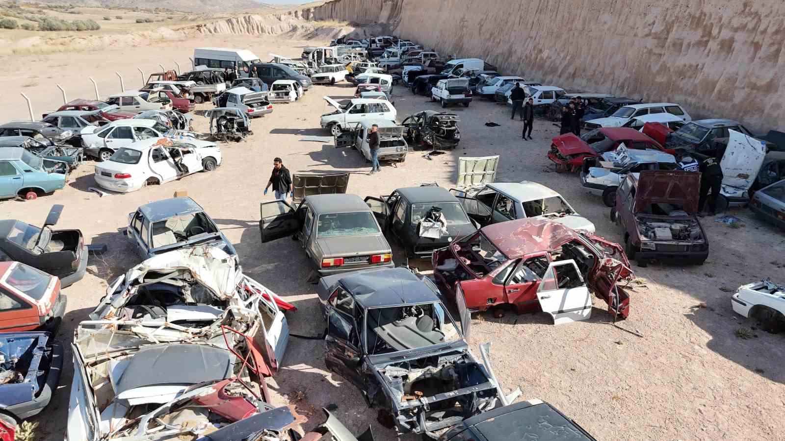 Ekspertiz "değişecek" dedi, servis tamir etti
