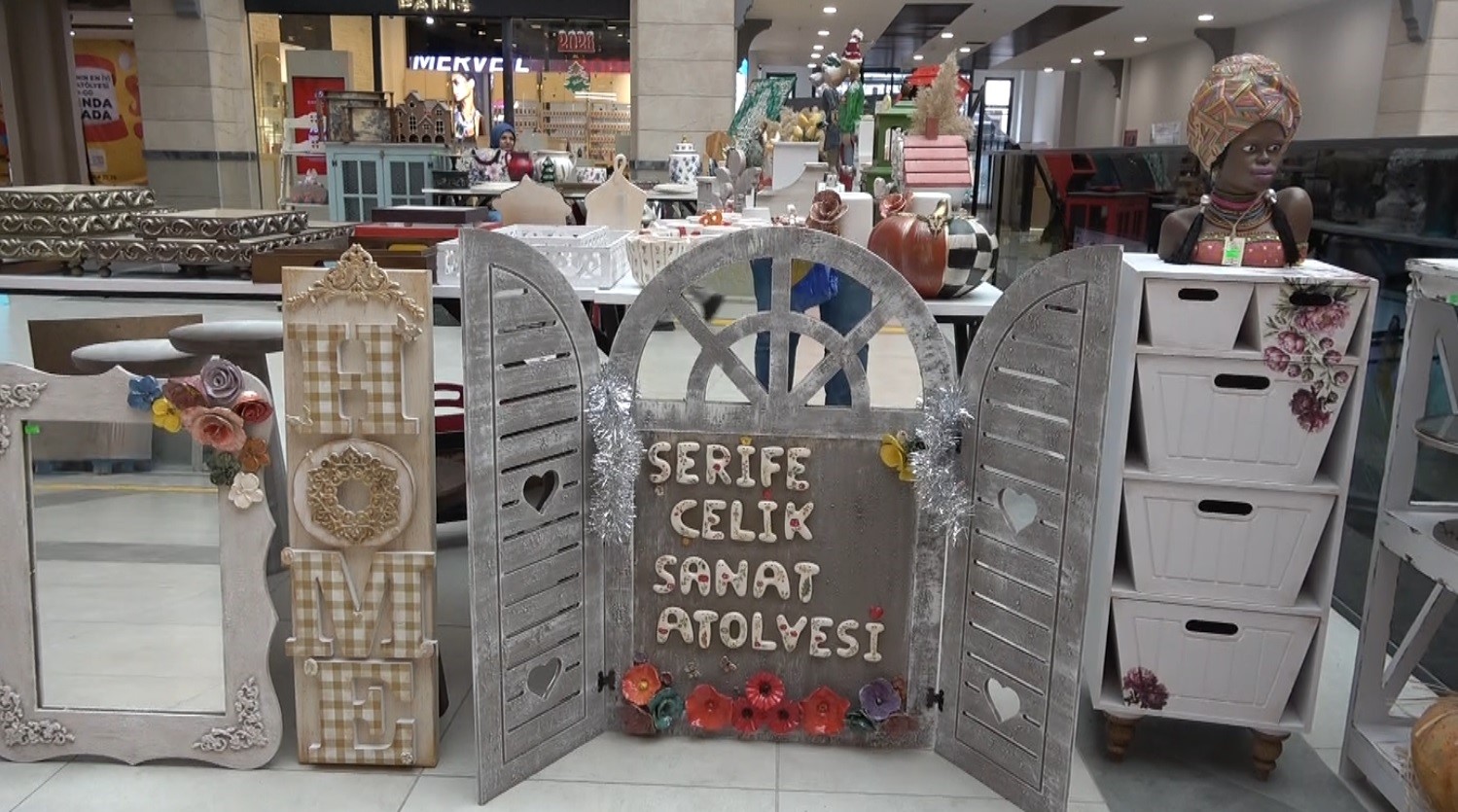 El emeği eserler beğenildi
