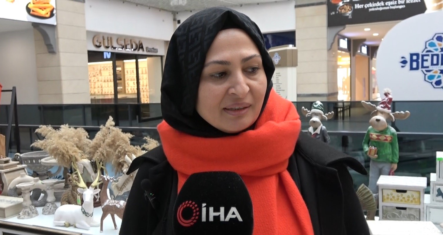 El emeği eserler beğenildi
