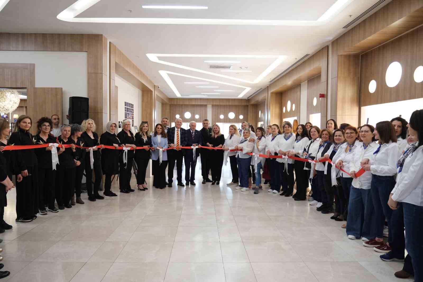 El emeği eserler "Sessiz Hikâyeler" Sergisi’nde sergilendi
