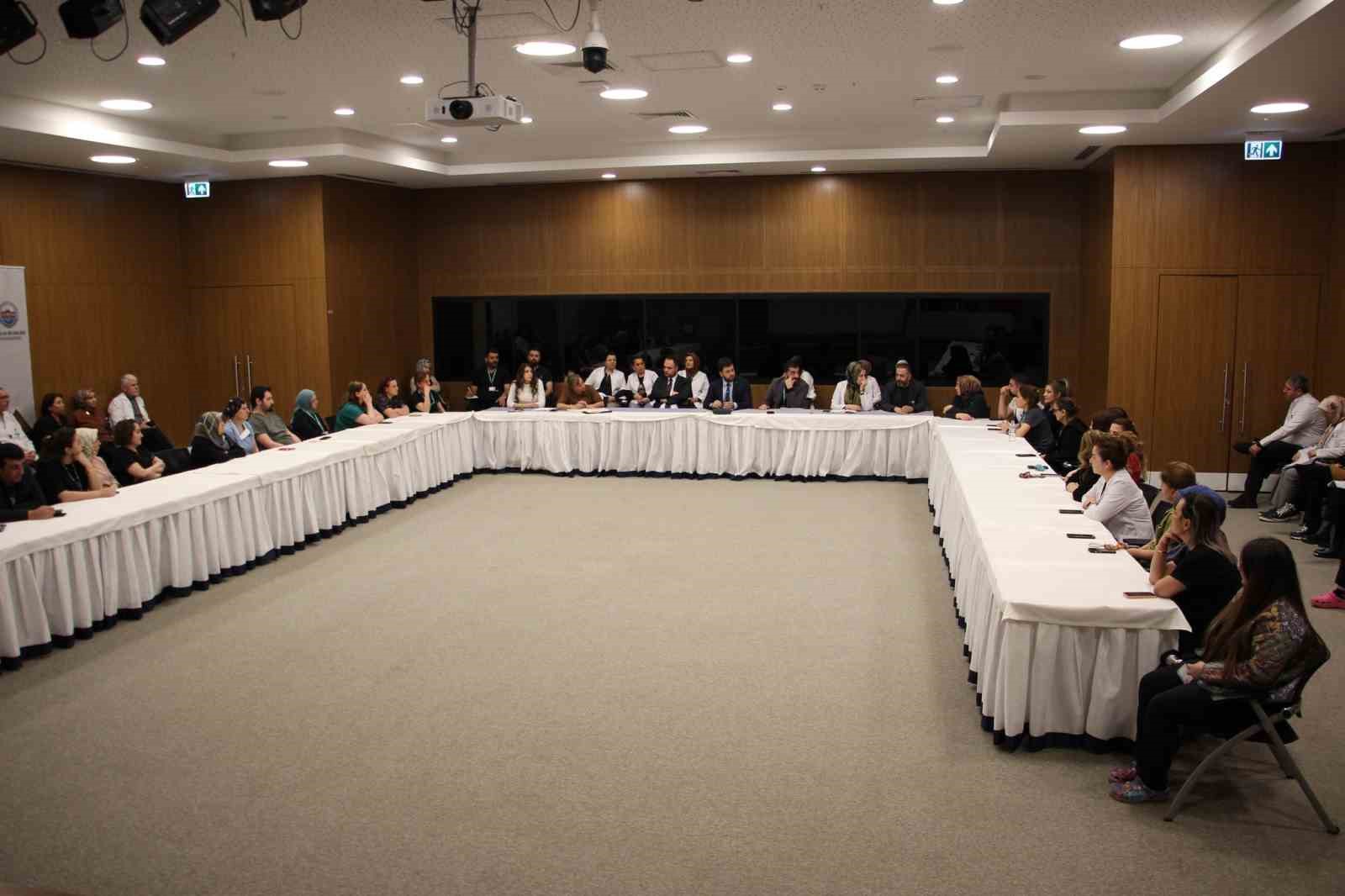 Elazığ Fethi Sekin Şehir Hastanesi’nin hizmetleri ele alındı
