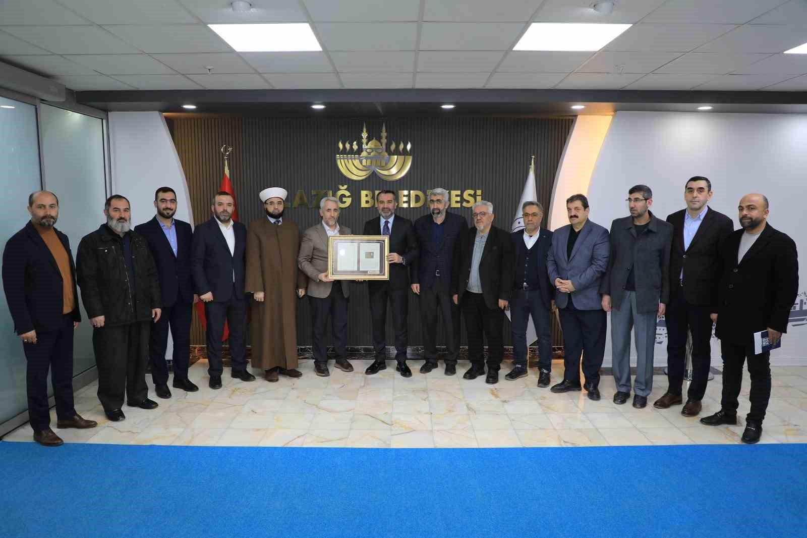 Elazığ ile Han Yunus arasında gönül köprüsü
Elazığ ile Han Yunus arasında gönül köprüsü