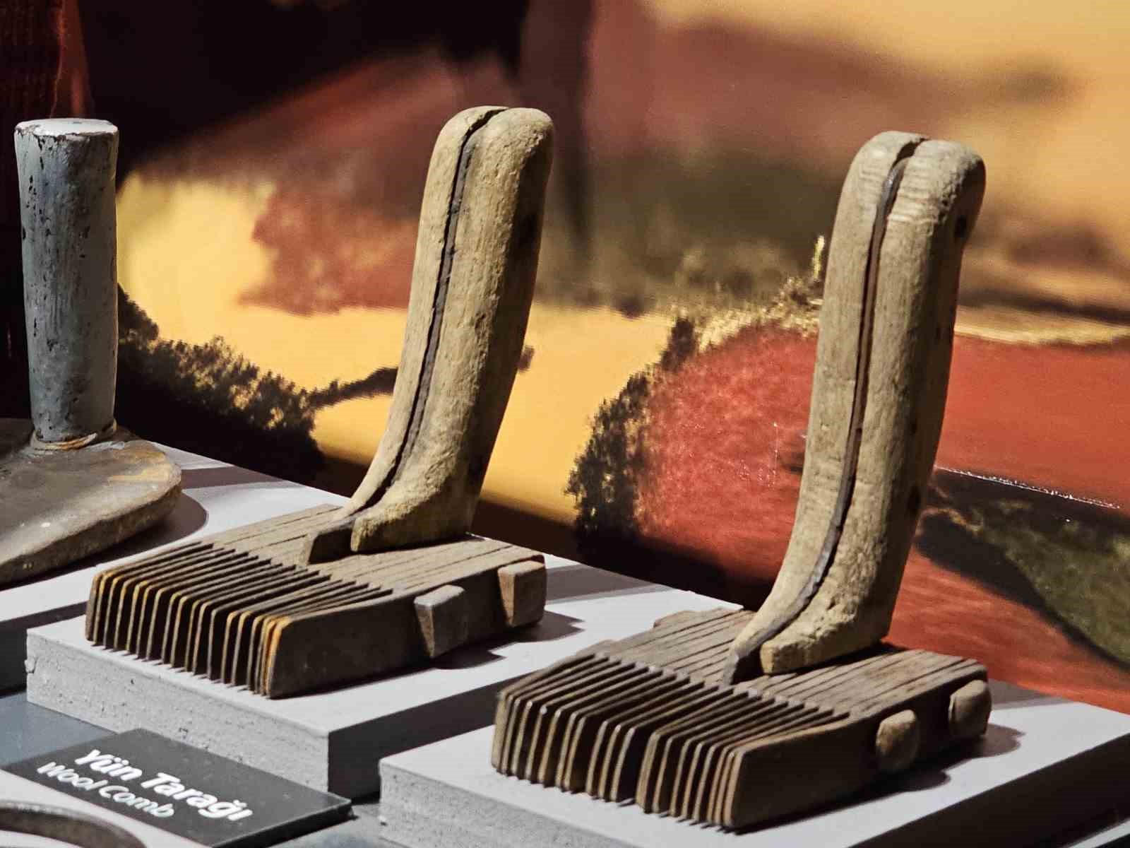 Elazığ Kent Müzesi’nde asırlık eserler ilgi görüyor
