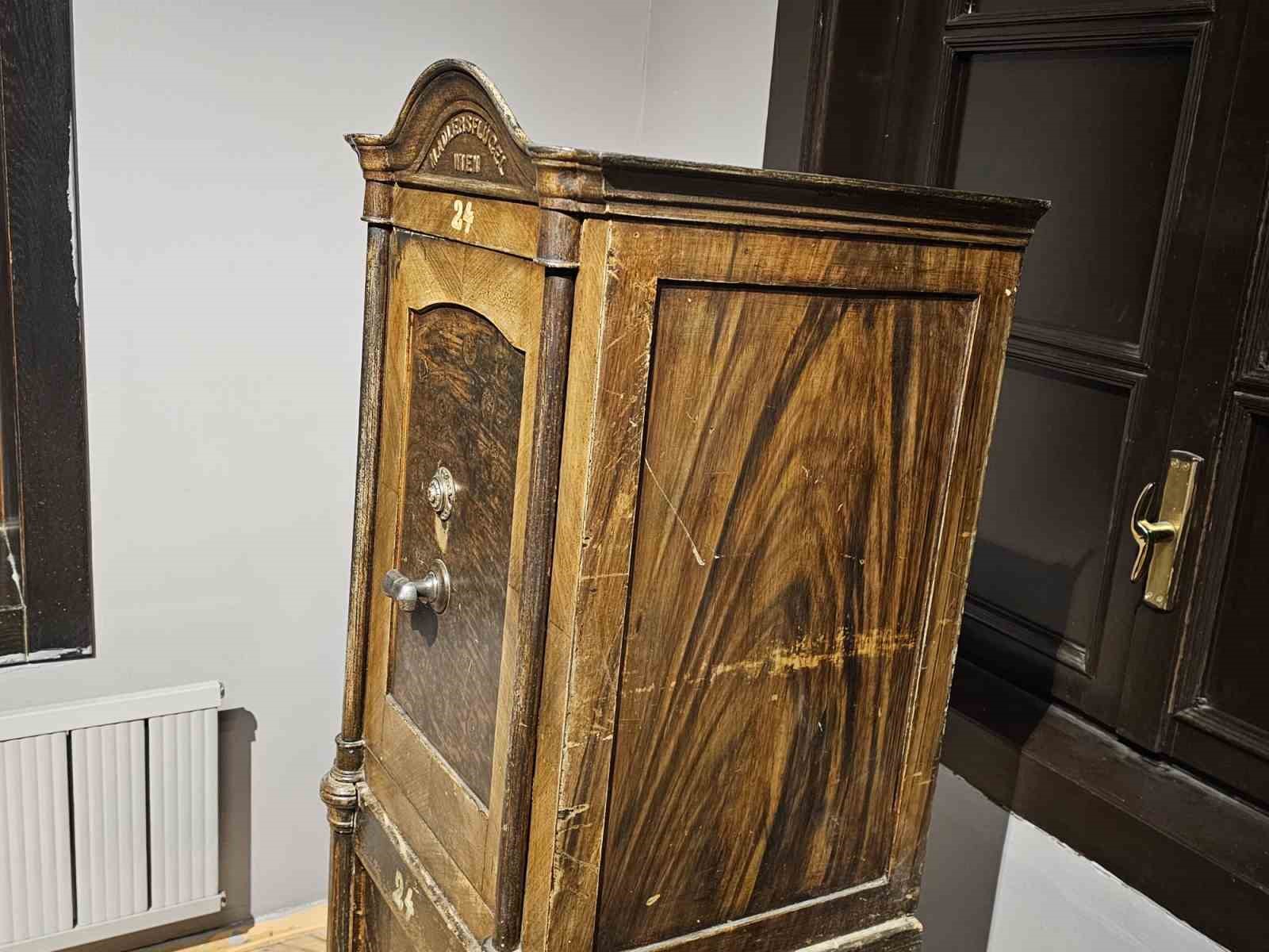 Elazığ Kent Müzesi’nde tarihi kasa geçmişin izlerini taşıyor
