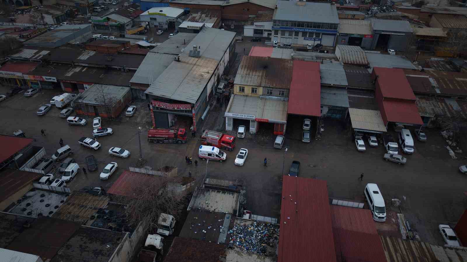 Elazığ Sanayi Sitesi’nde korkutan yangın
