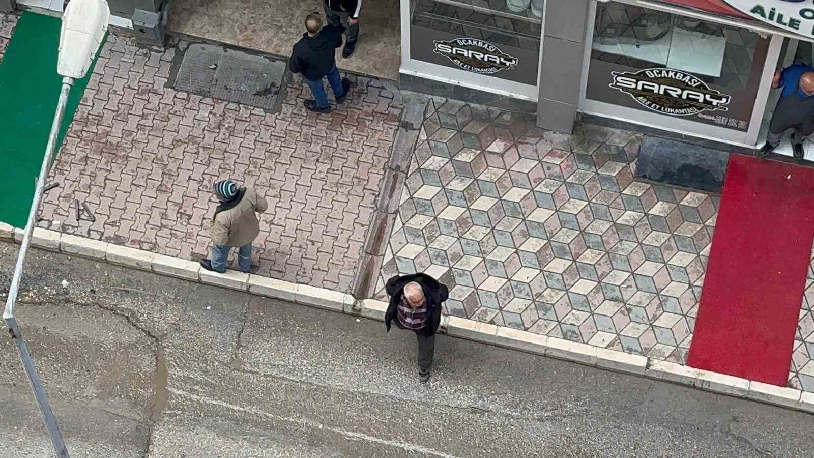 Elazığ Valiliğinden deprem açıklaması: "Hasar bildirimi yok"
