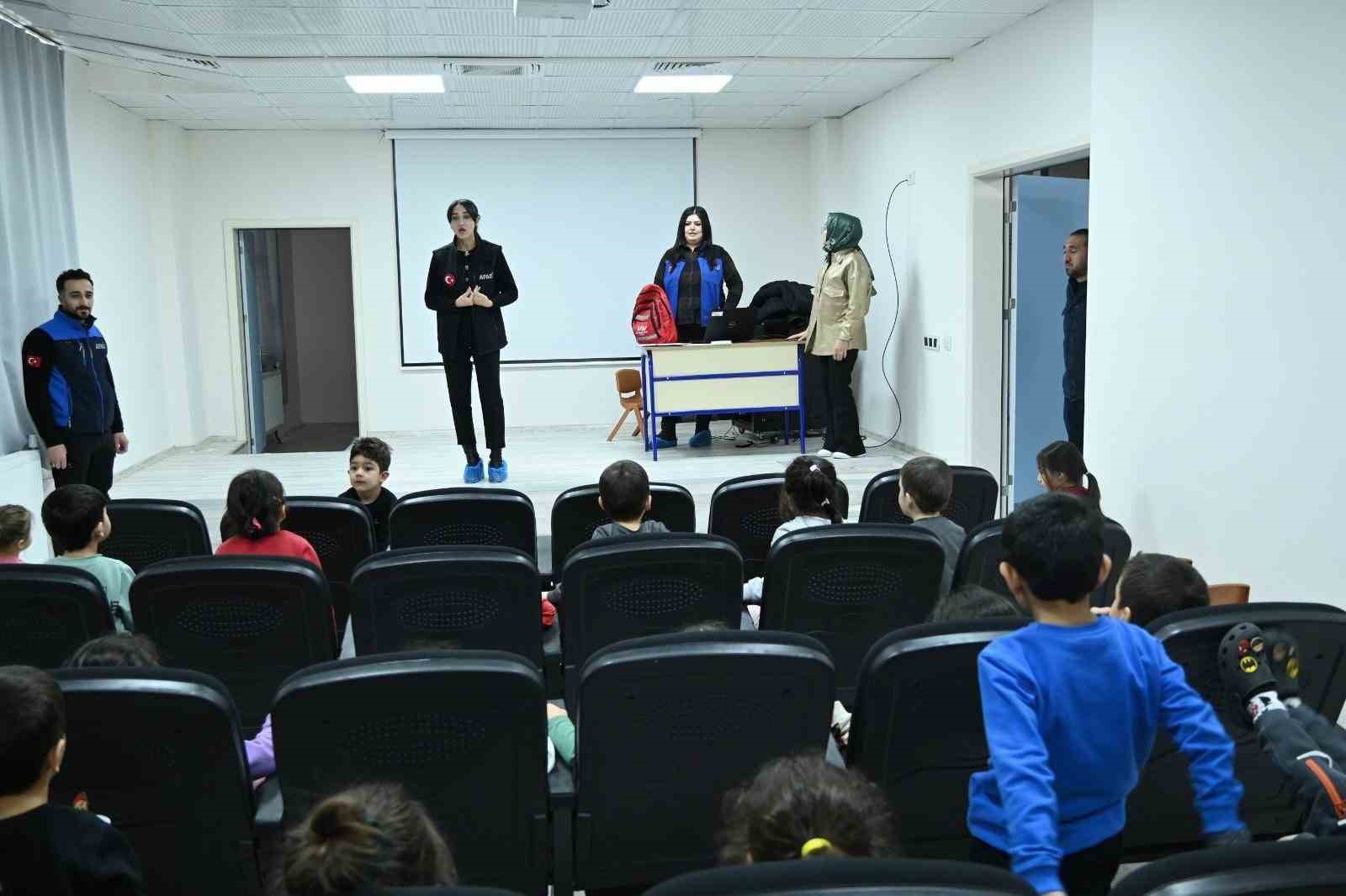 Elazığ’da afet farkındalık eğitimi
