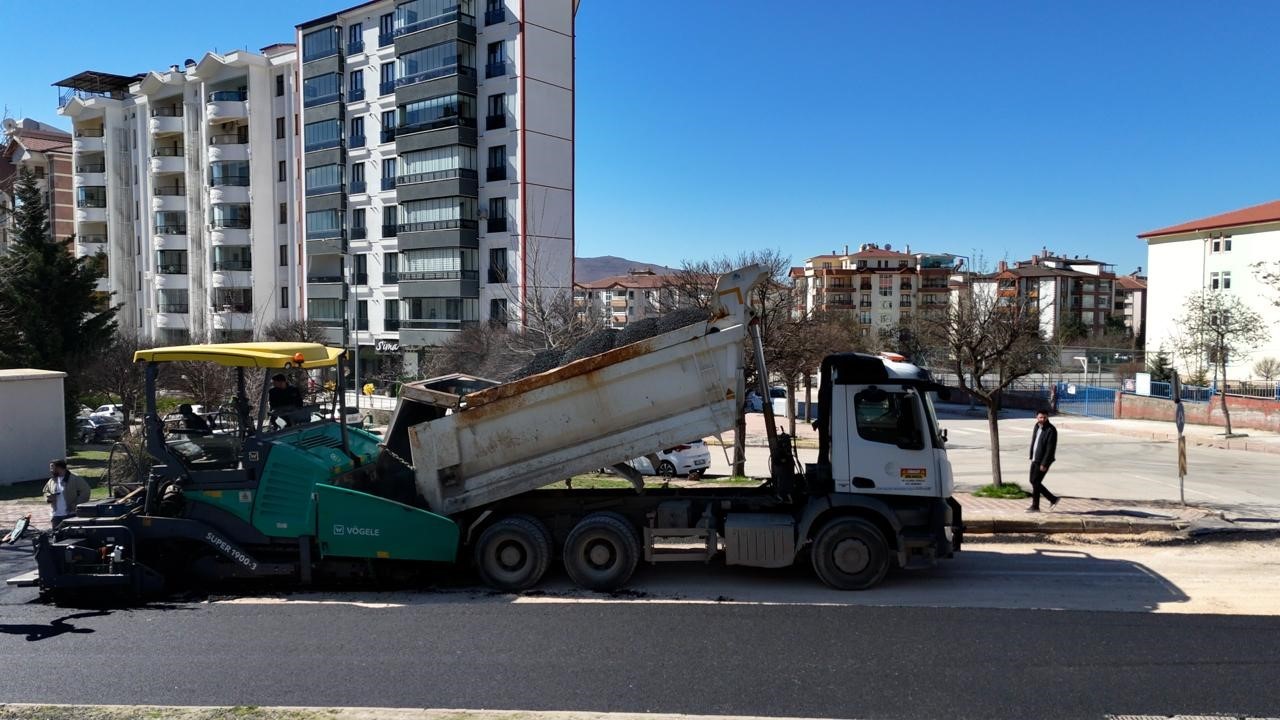 Elazığ’da ‘asfalt’ yılı başladı
