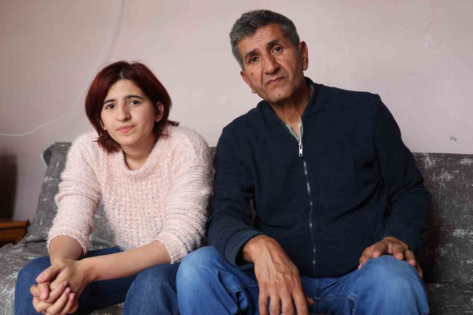 Elazığ’da genç kadın, Türkiye’de yetişkin düzeyinde kayıtlara geçen tek hastalıkla mücadele ediyor
