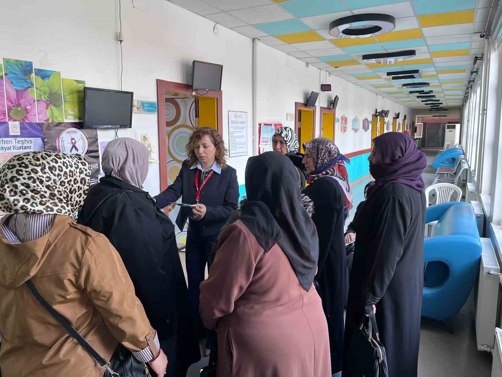 Elazığ’da kalın bağırsak  kanseri farkındalık etkinliği
