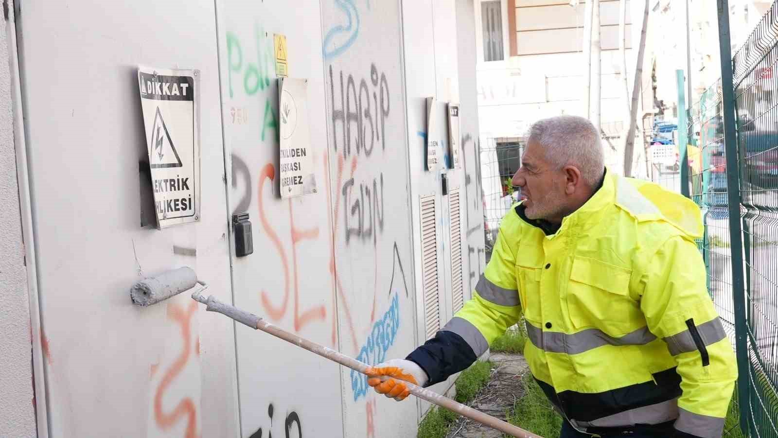 Elazığ’da kent estetiğini bozan duvar yazıları temizleniyor
