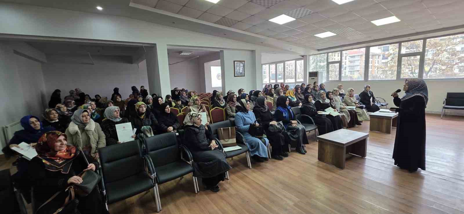 Elazığ’da Kur’an kurslarının eğitim faaliyetleri değerlendirildi
