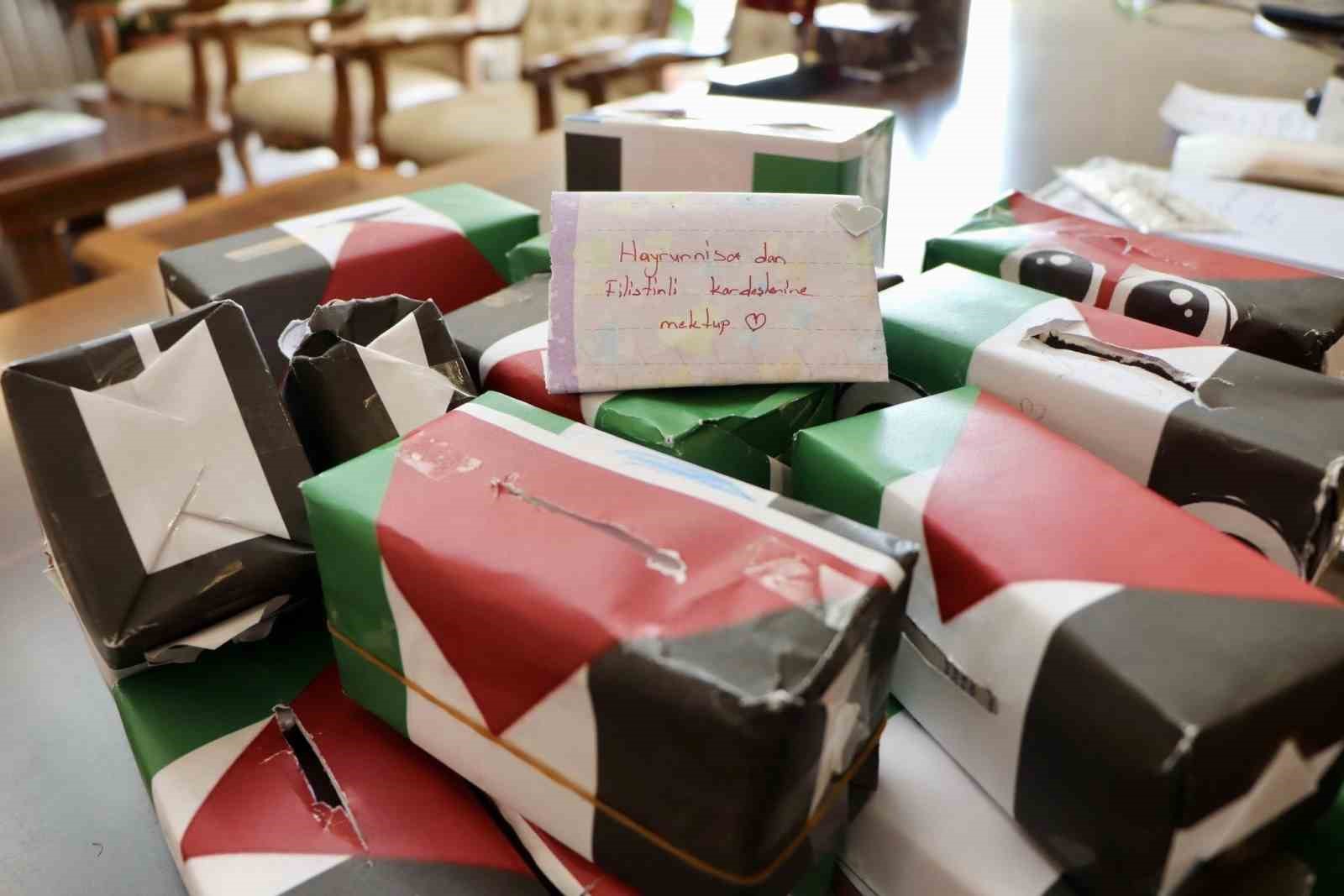 Elazığ’da öğrencilerinden Filistin’e anlamlı destek
