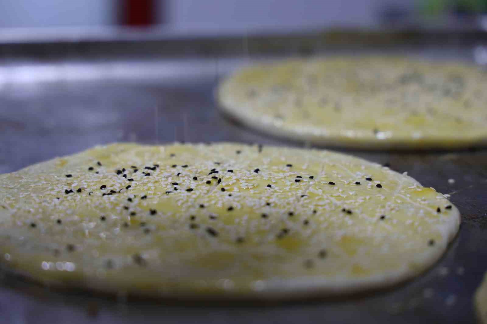 Elazığ’da Ramazan’a özel "Nohut ekmeği"
