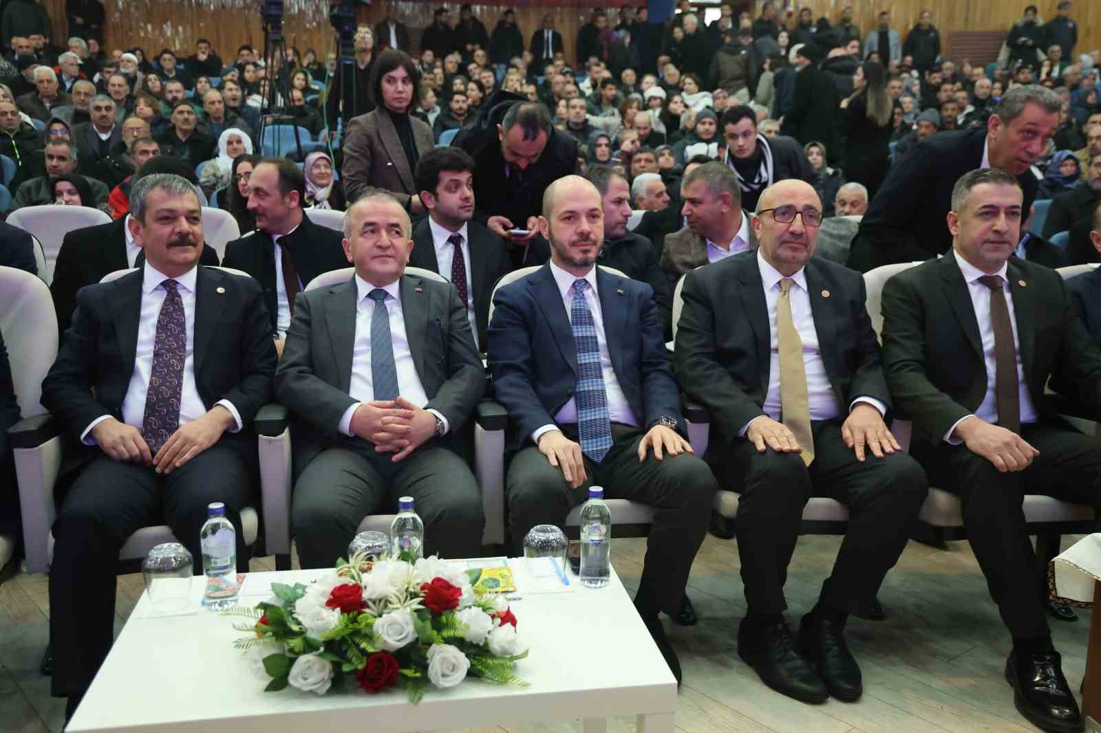 Elazığ’da sosyal konut heyecanı: 3 bin 825 konutun kurası çekildi
