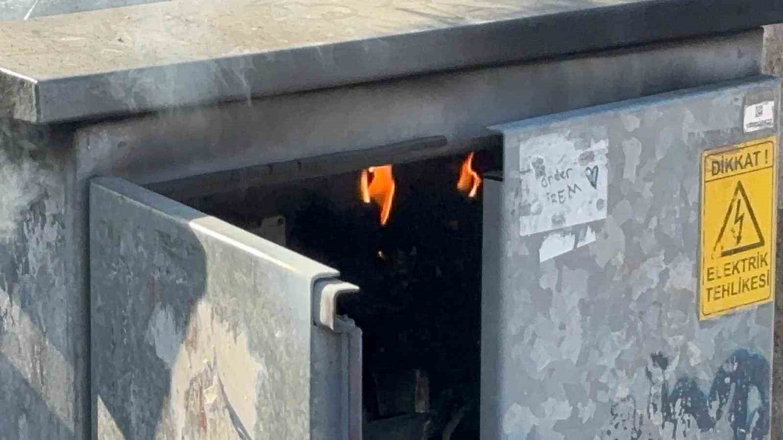 Elektrik panosundaki yangın korkuttu
