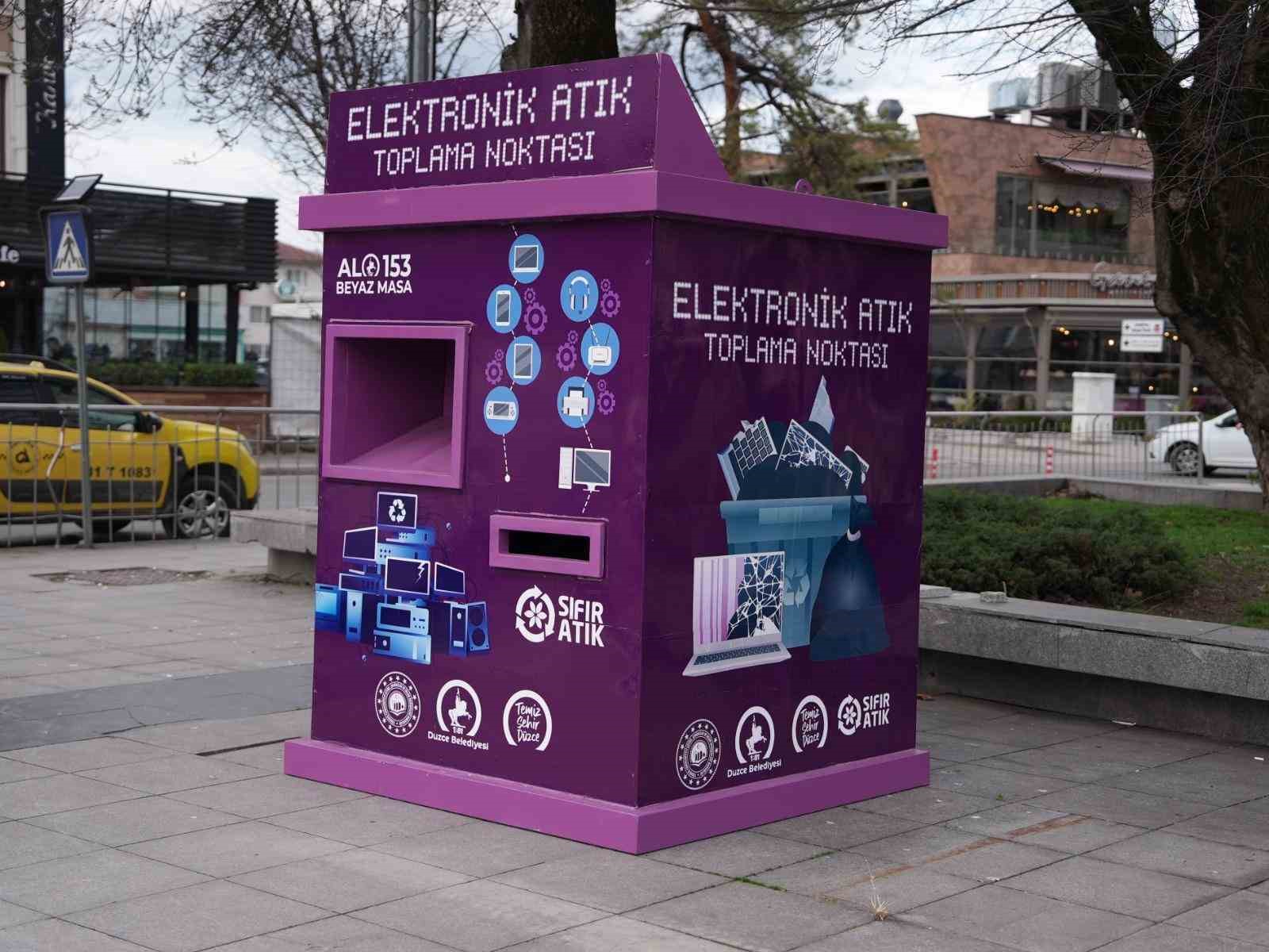 Elektronik atıklar çöpe değil, atık kumbarasına

