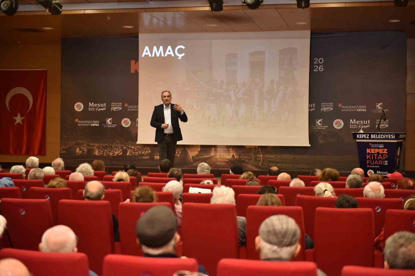 Emekli Emniyet Müdürü Akif Aktuğ: "Bir şey olmak değil, bir şey yapmak önemli"
