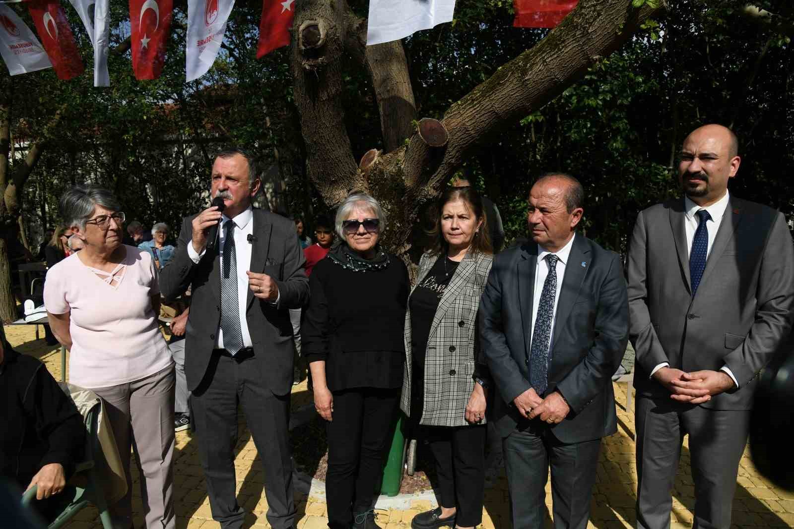 Emekli Kafe’de duygu dolu sergi
