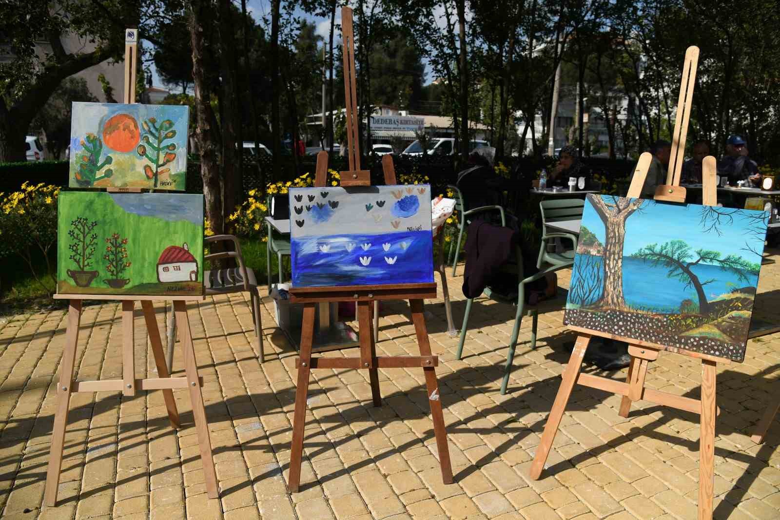 Emekli Kafe’de duygu dolu sergi
