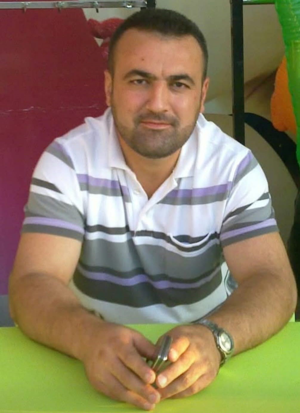 Emekli olduğu iş yerinde hayatını kaybeden işçi toprağa verildi
Emekli olduğu iş yerinde hayatını kaybeden işçi toprağa verildi