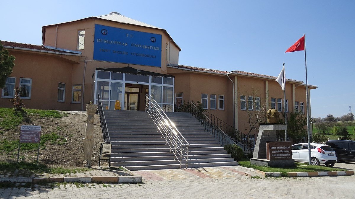 Emet MYO’nun 2025 yılı akademik teşvik başarısı
