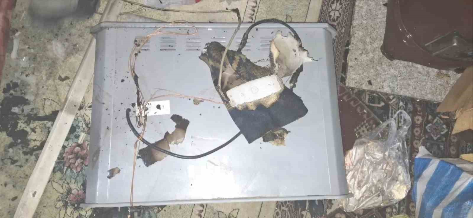 Emet’te ahşap evde çıkan yangın büyümeden söndürüldü
