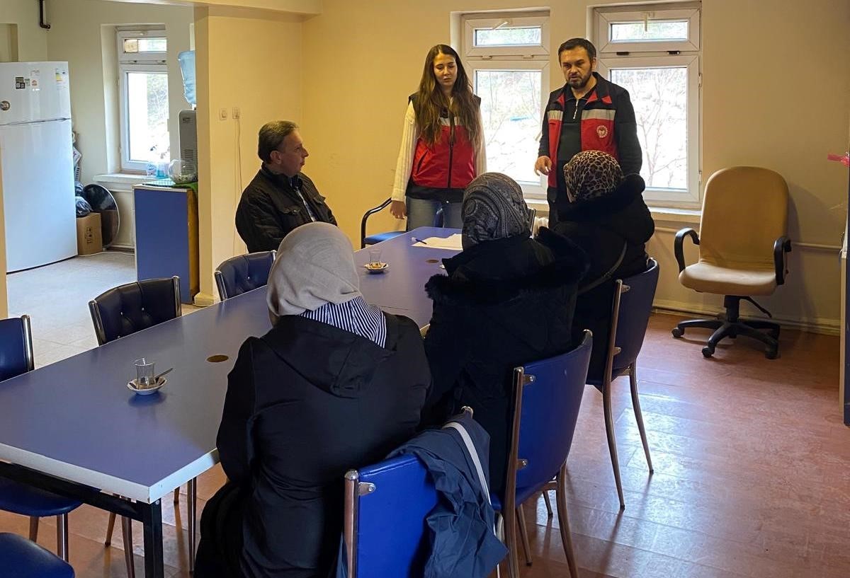 Emet’te okul personeline özel hijyen eğitimi verildi

