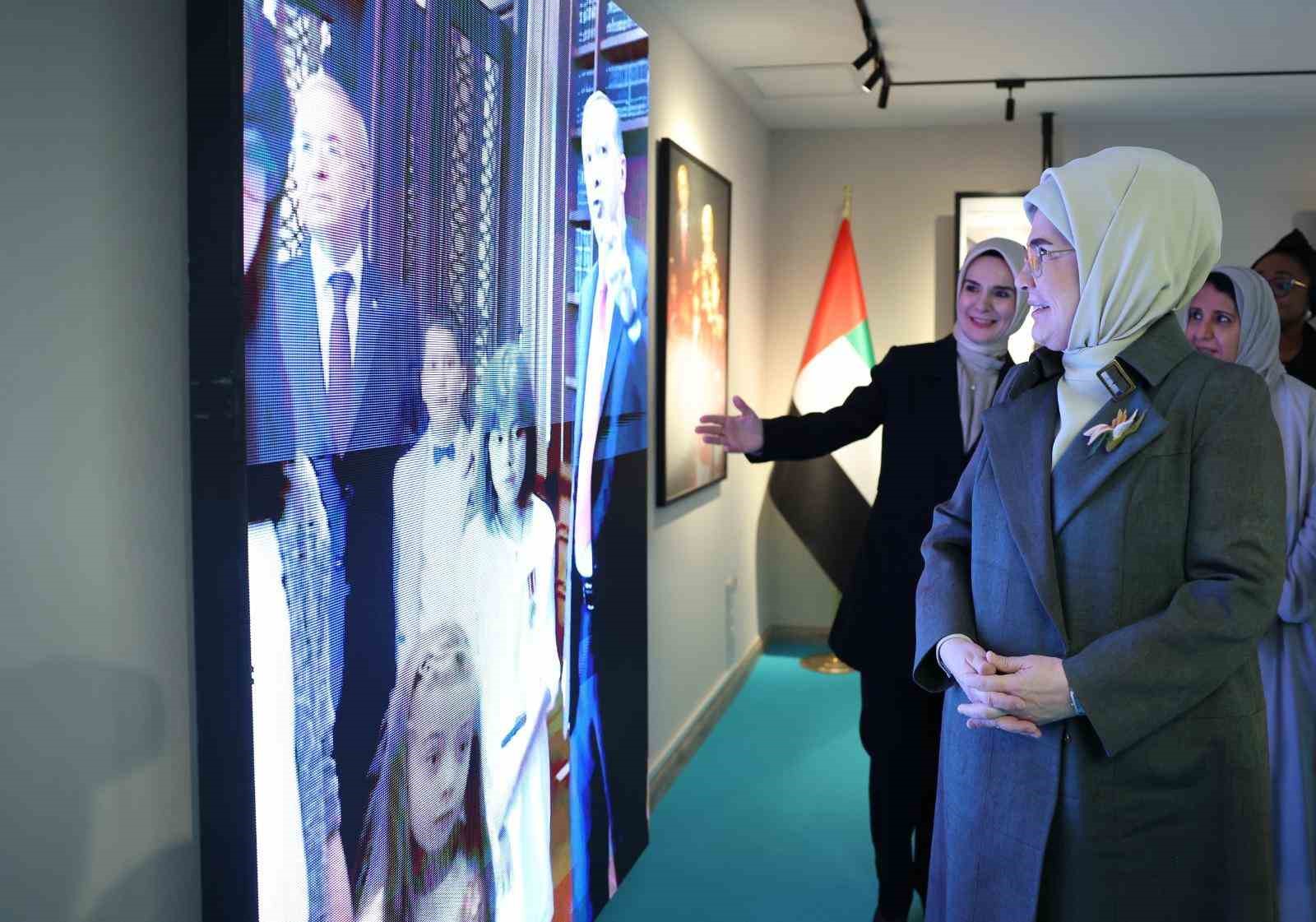 Emine Erdoğan: "Gazze’de iki senede 54 bine yakın çocuk yetim kaldı"
Emine Erdoğan: "Gazze’de iki senede 54 bine yakın çocuk yetim kaldı"