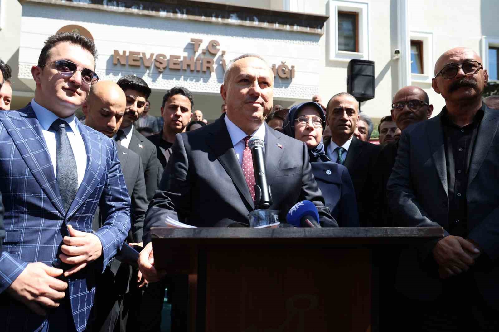 Emniyet Genel Müdürlüğü’ne atanan Vali Fidan için uğurlama töreni düzenlendi
