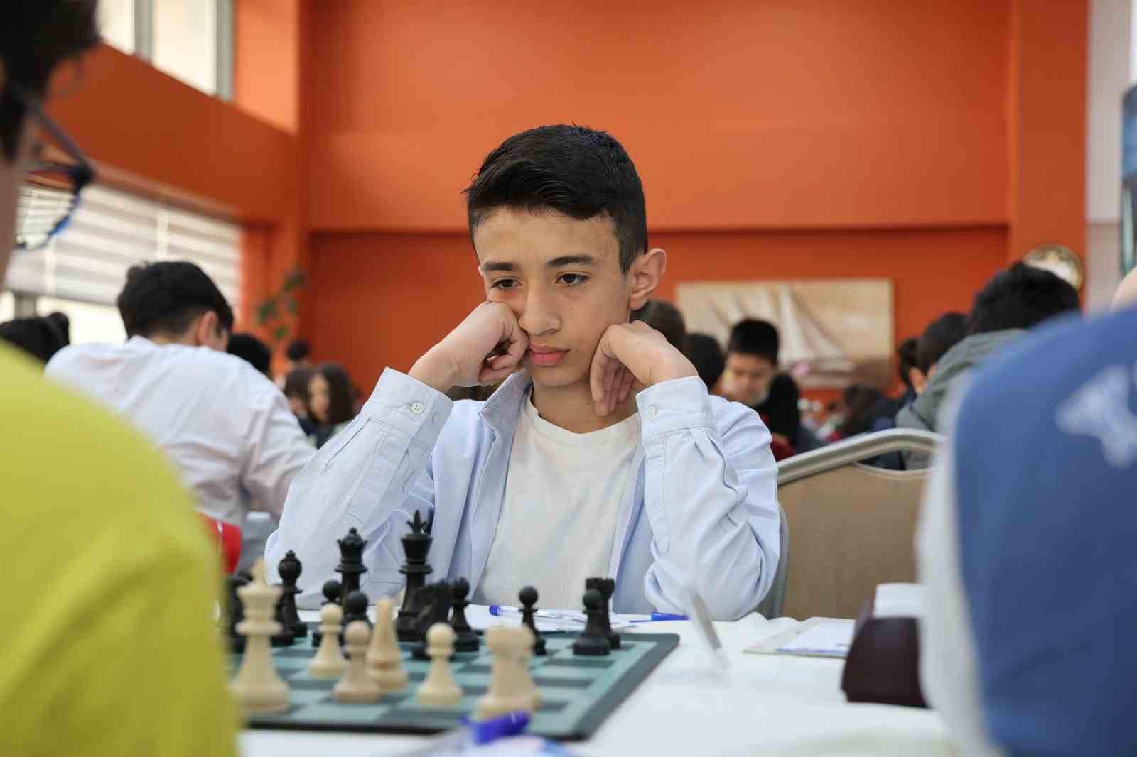 Emniyet Müdürlüğü’nde satranç heyecanı
