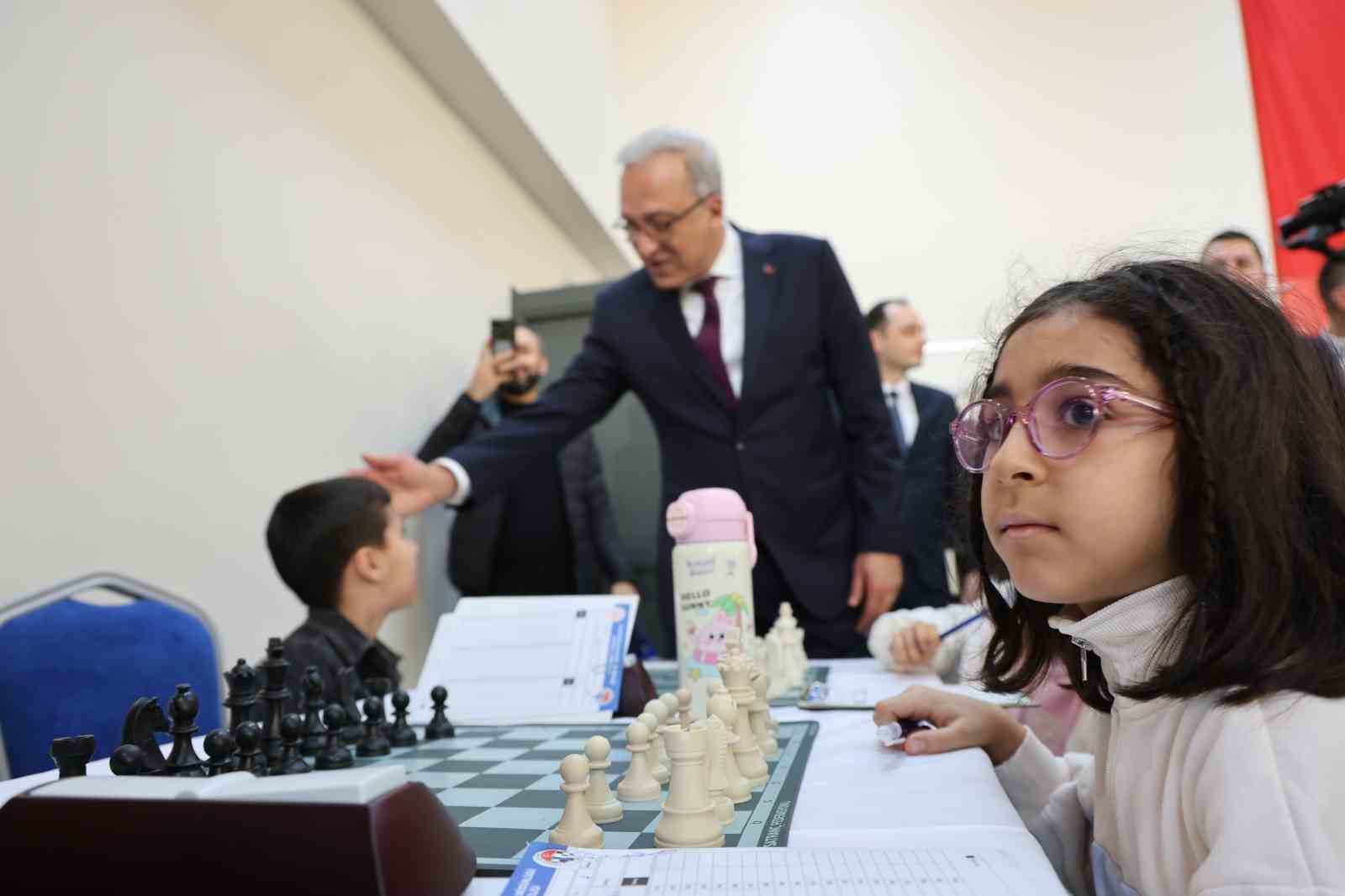 Emniyet Müdürlüğü’nde satranç heyecanı
