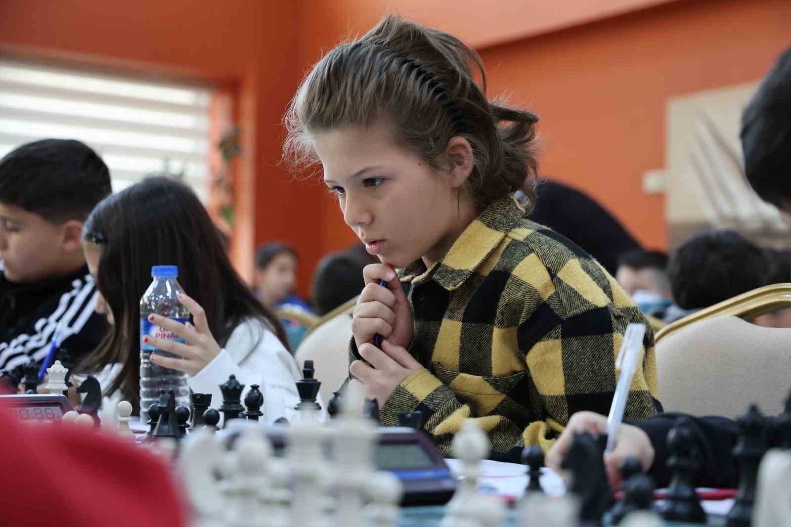 Emniyet Müdürlüğü’nde satranç heyecanı
