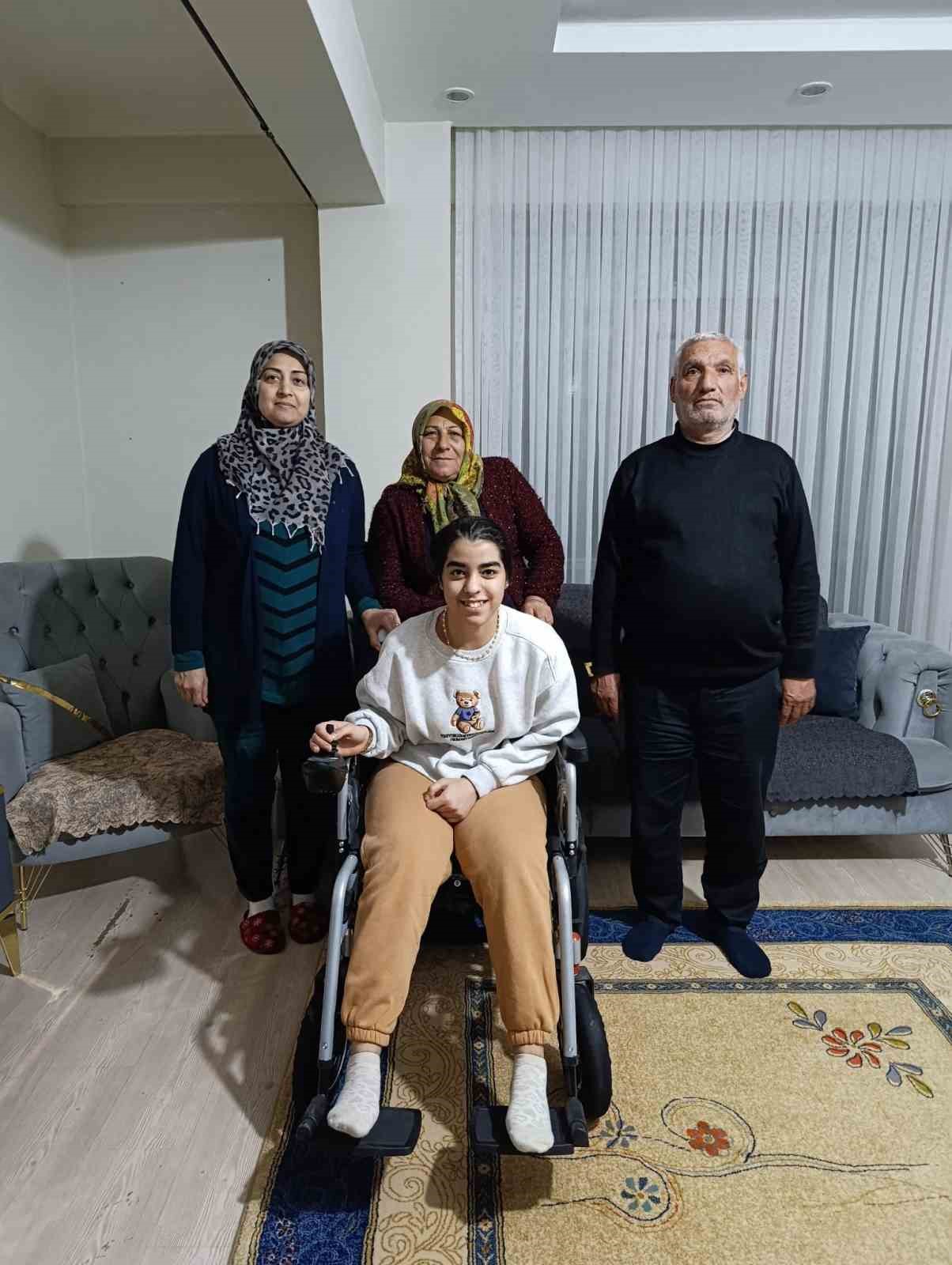 Engelli bireyin sosyal medya üzerinden yaptığı yardım çağrısı karşılıksız kalmadı
