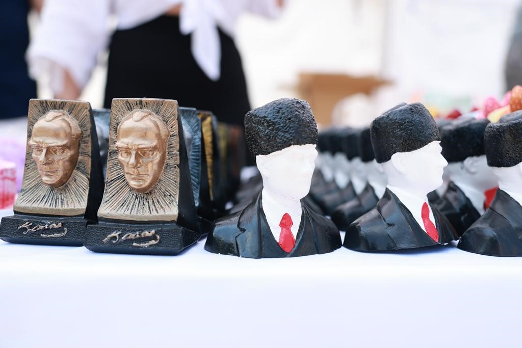 Engelsiz ellerden Mesir’e anlamlı dokunuş
