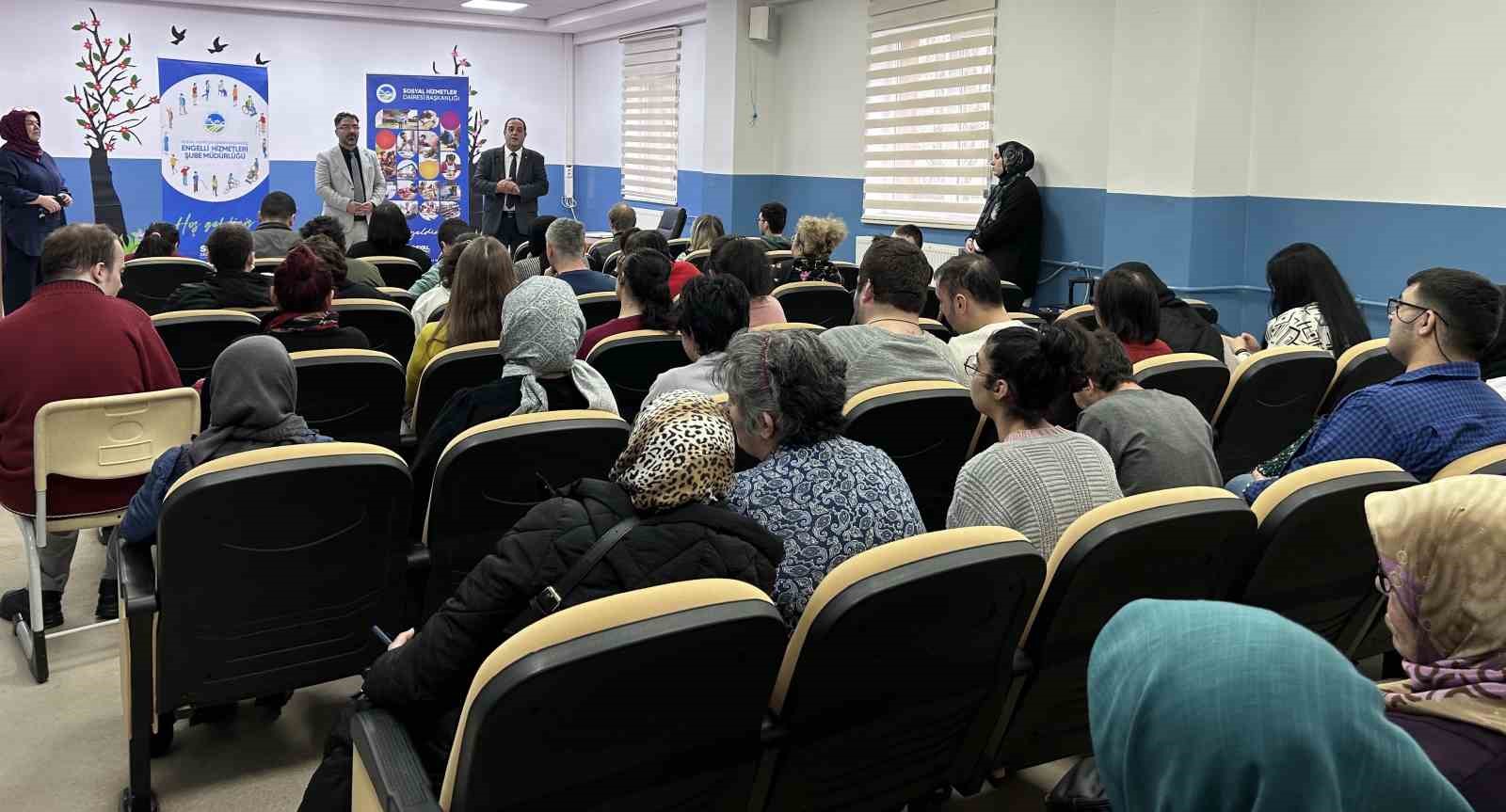 Engelsiz Hobi Atölyelerinde karne heyecanı
