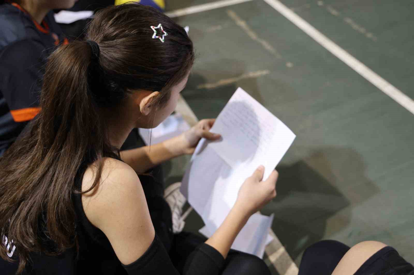 Enkazdan çıktı, umut oldu: "Kozan’dan Pazarcık’a Gönül Köprüsü"
