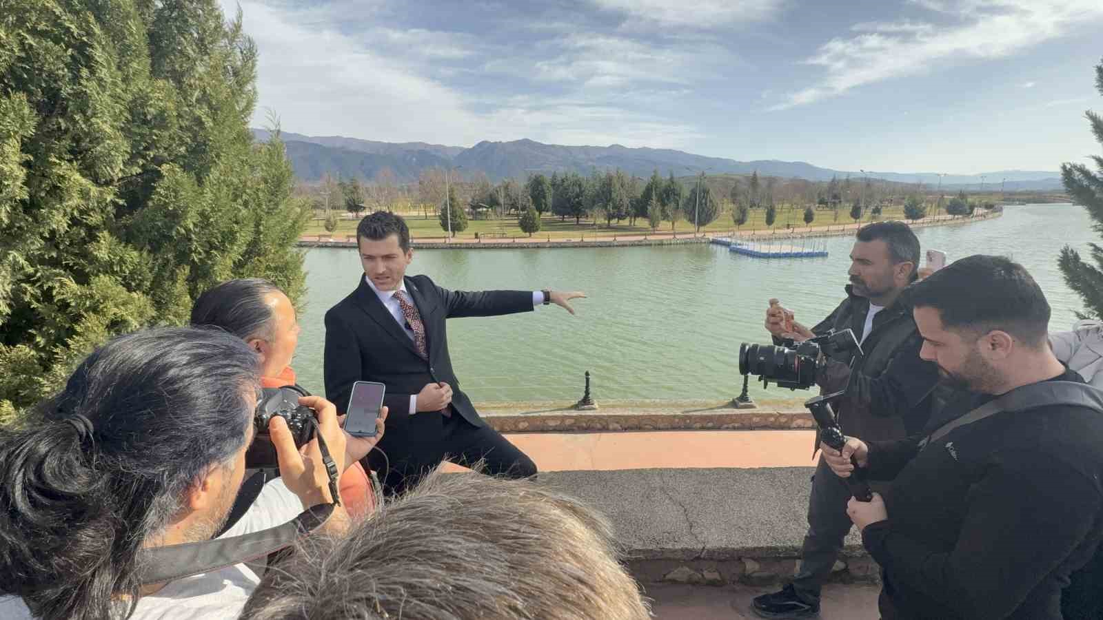 Erbaa’ya 2 milyarlık dev yatırım
Erbaa’ya 2 milyarlık dev yatırım