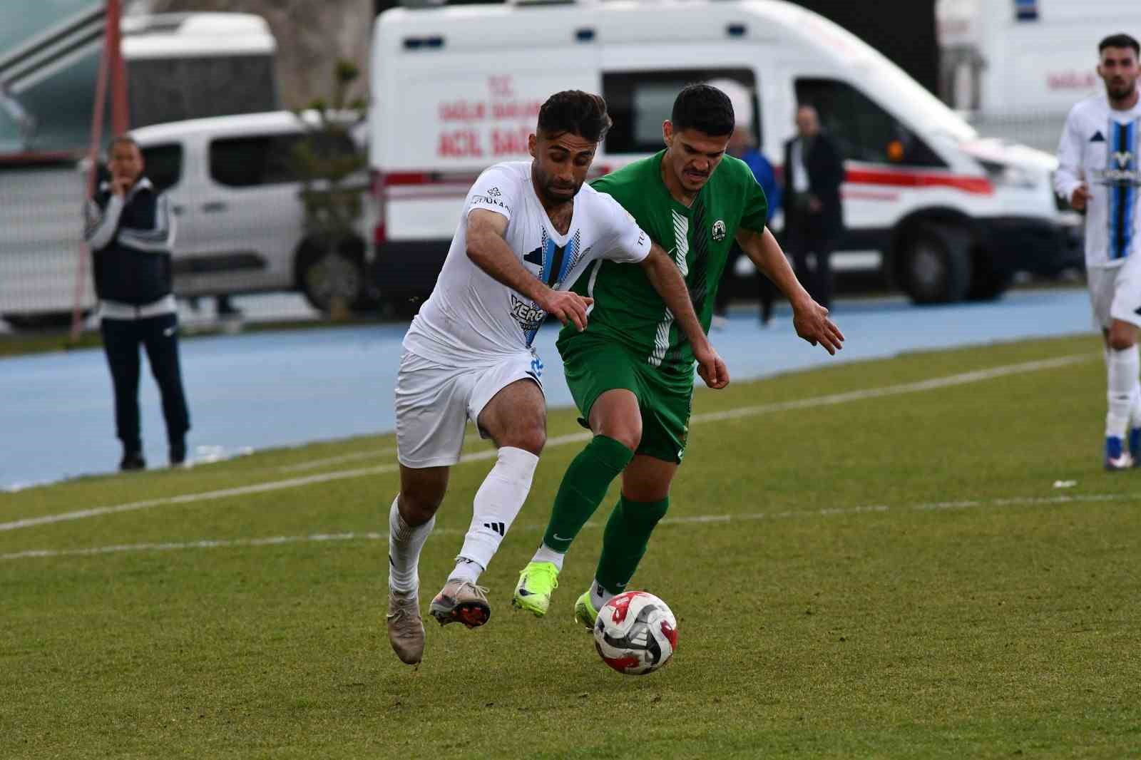 Erciyes 38 FK evinde kazandı
Erciyes 38 FK evinde kazandı