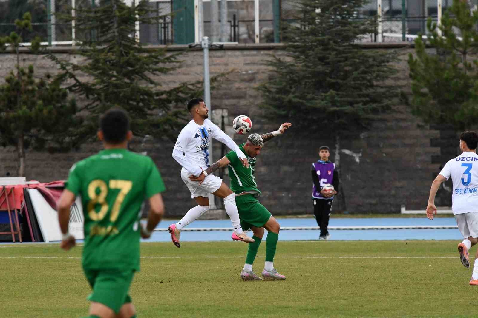 Erciyes 38 FK evinde kazandı
Erciyes 38 FK evinde kazandı