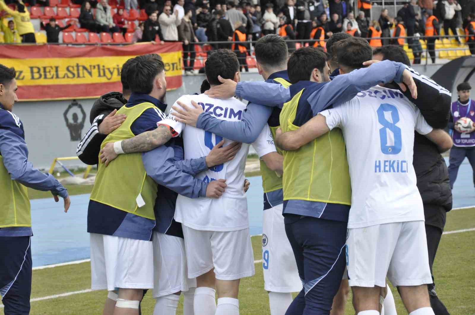 Erciyes 38 FK evinde kazandı
Erciyes 38 FK evinde kazandı