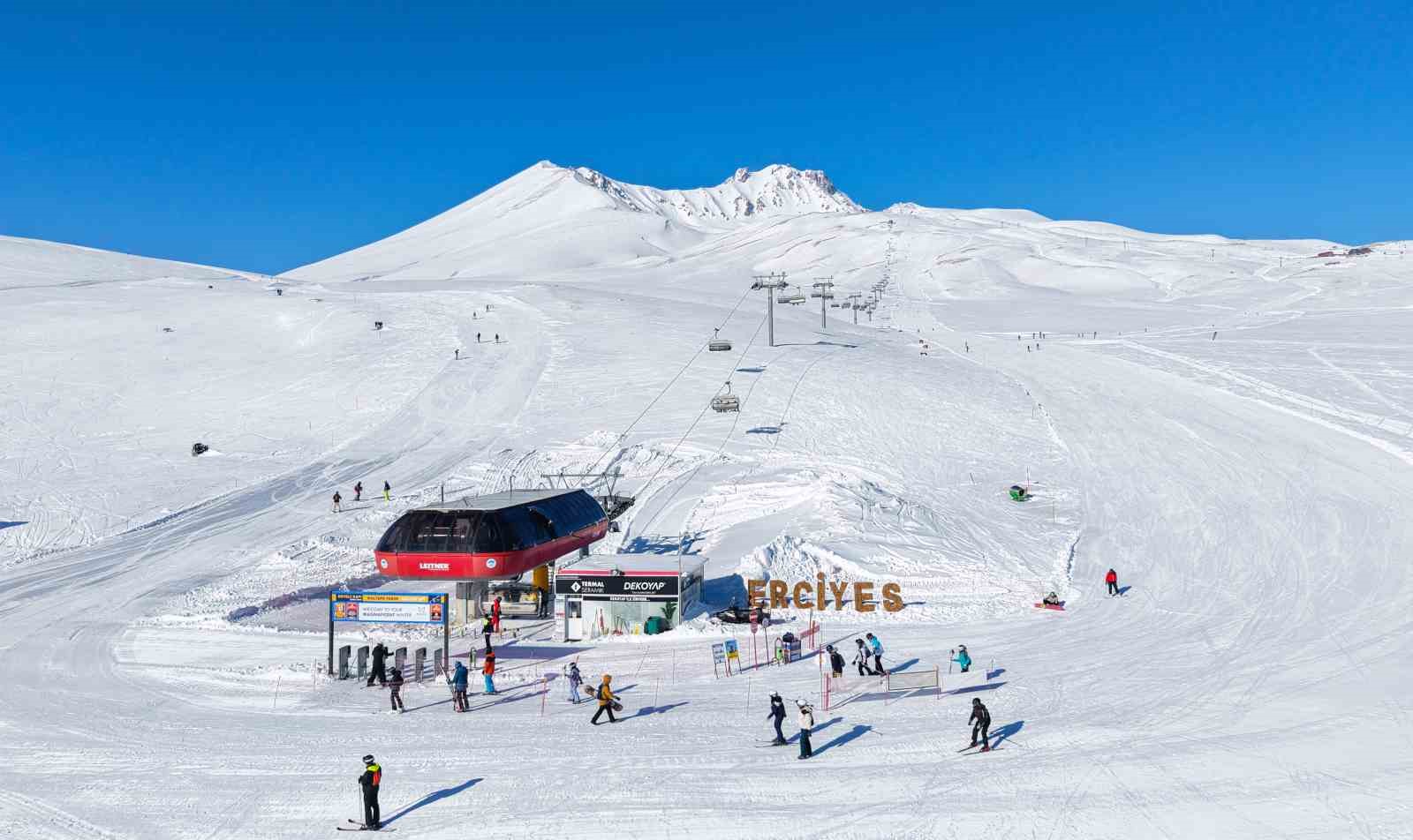 Erciyes, ara tatil ve Ramazan Bayramı’nda kayakseverleri bekliyor
