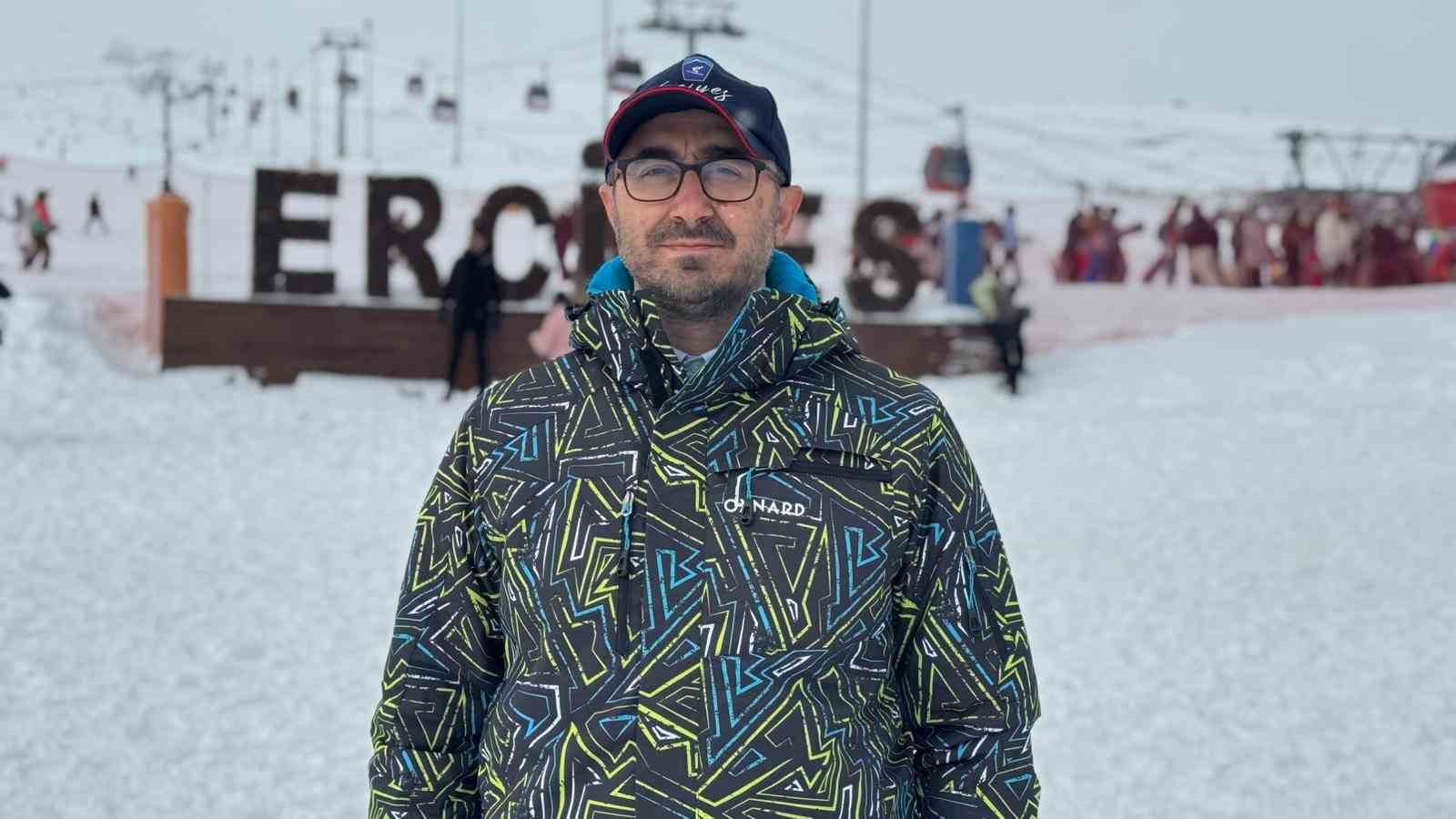 Erciyes’e ziyaretçi akını
Erciyes’e ziyaretçi akını