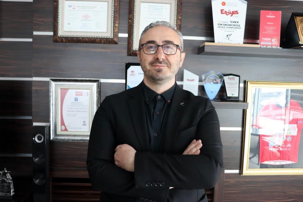 Erciyes’te ziyaretçi hedefine sezon bitmeden ulaşıldı
