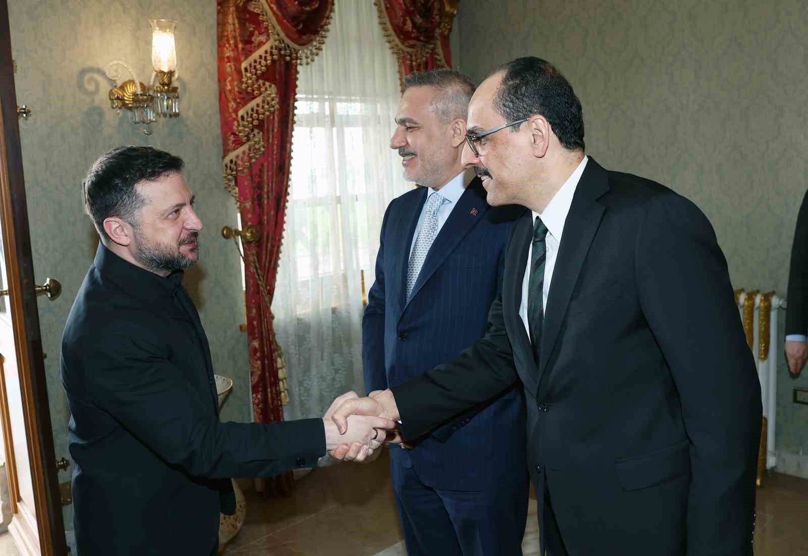 Erdoğan ile Zelenskiy görüşmesi başladı
